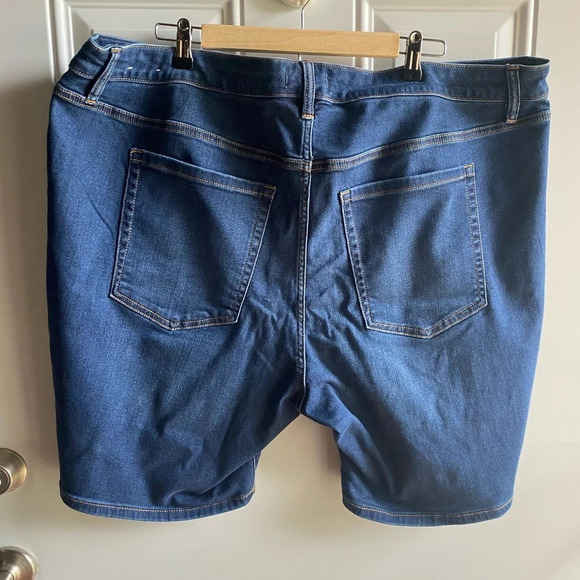 Lane Bryant Jean Bermuda Shorts 26 Flex Magic Waistband Signature Fit Mid Rise - Picture 7 of 9